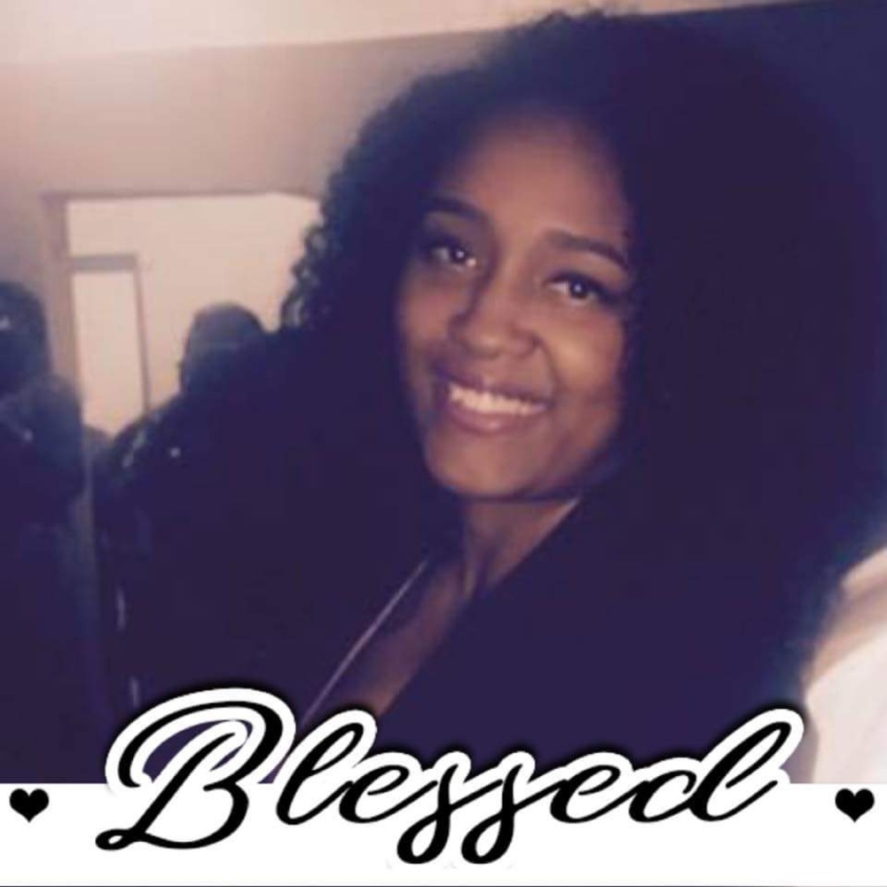 Meet your Posher, Tae